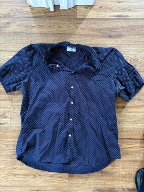 Old Navy Navy Blue Short-Sleeve Button-Down with White Microdots